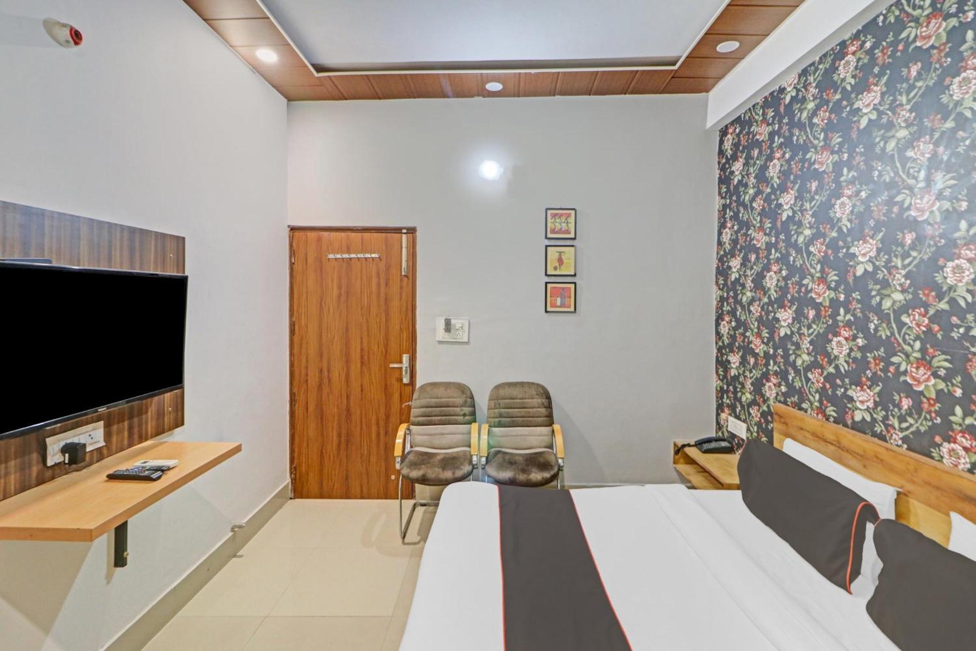 Hotel O Star Ki New Delhi